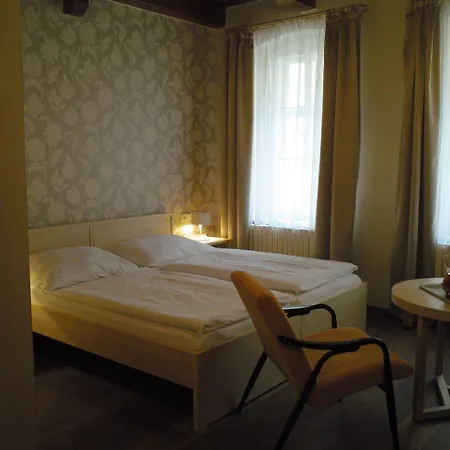 Πανσιόν Kriva 4*